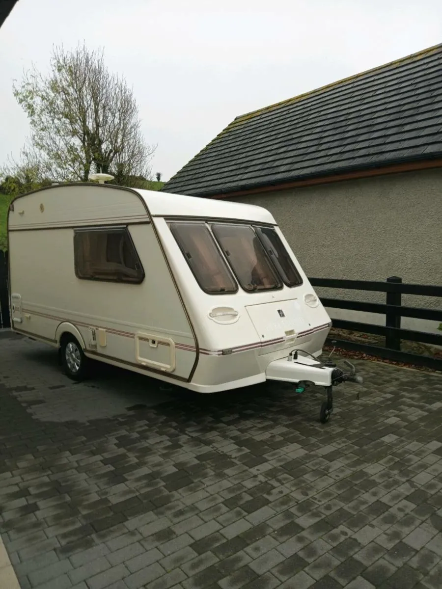 Caravan - Image 2