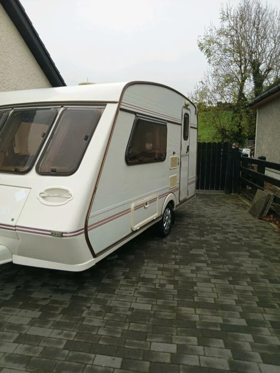 Caravan - Image 4