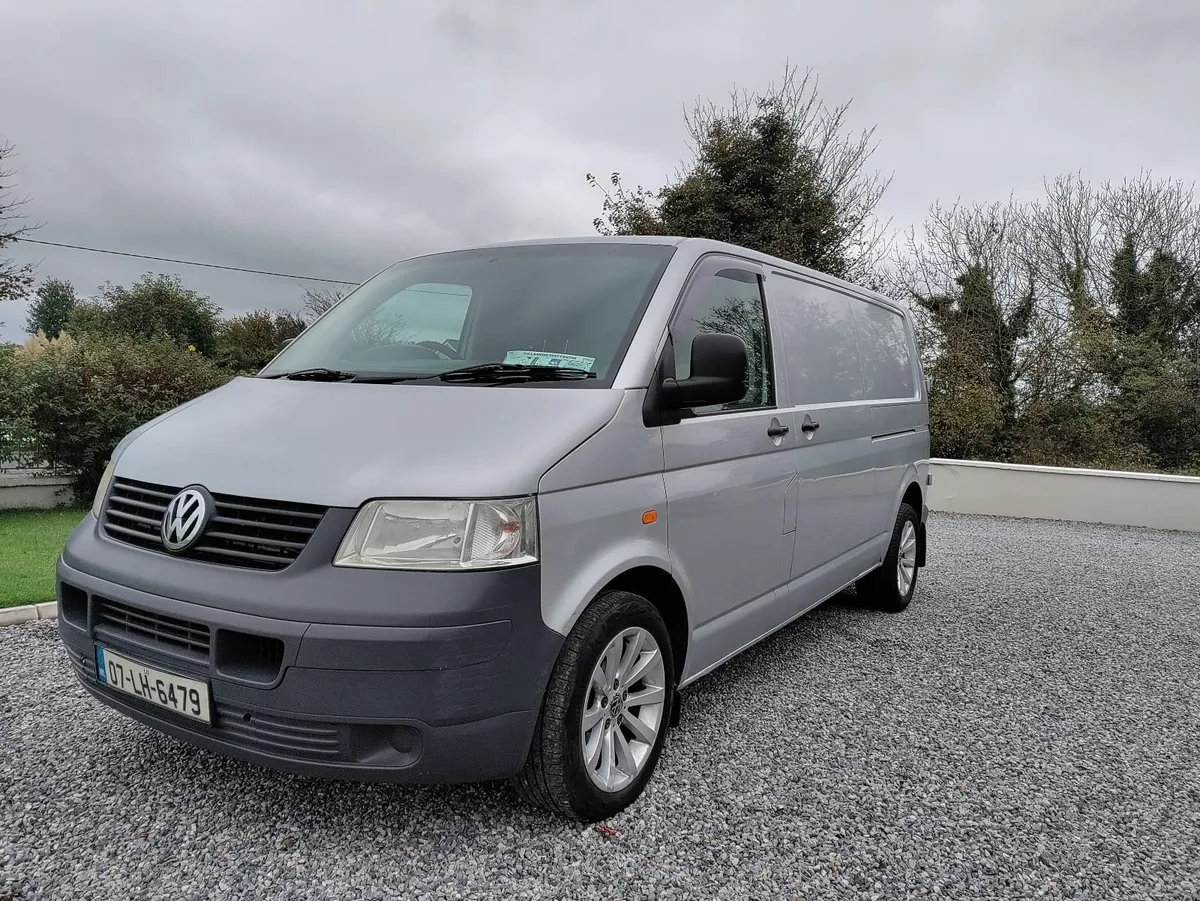 Volkswagen Transporter 2007 - Image 1