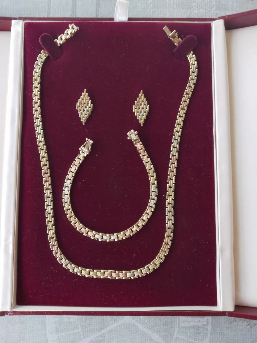 Jewelry - Image 1