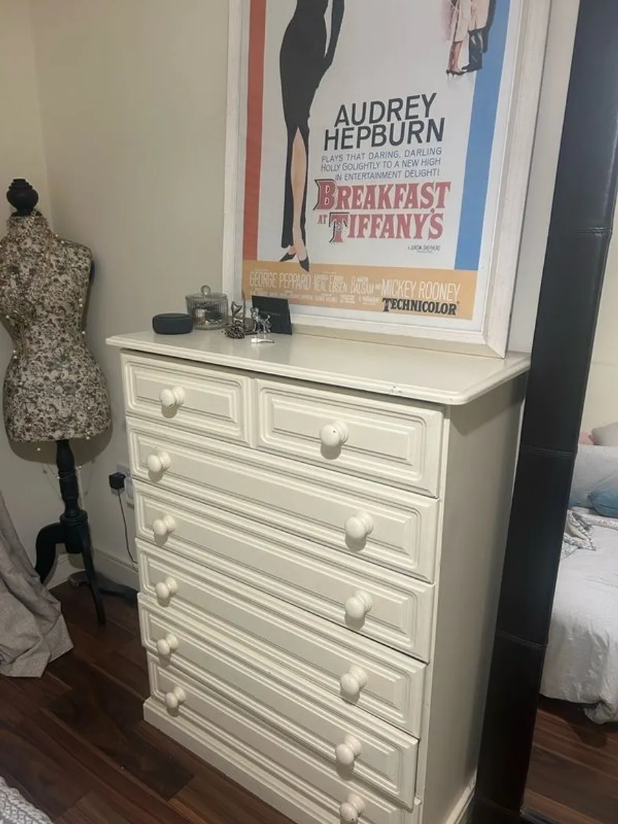 solid pine dresser and matching lockers - Image 1