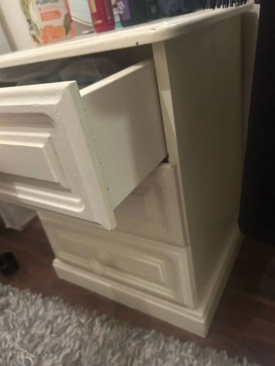 solid pine dresser and matching lockers - Image 3