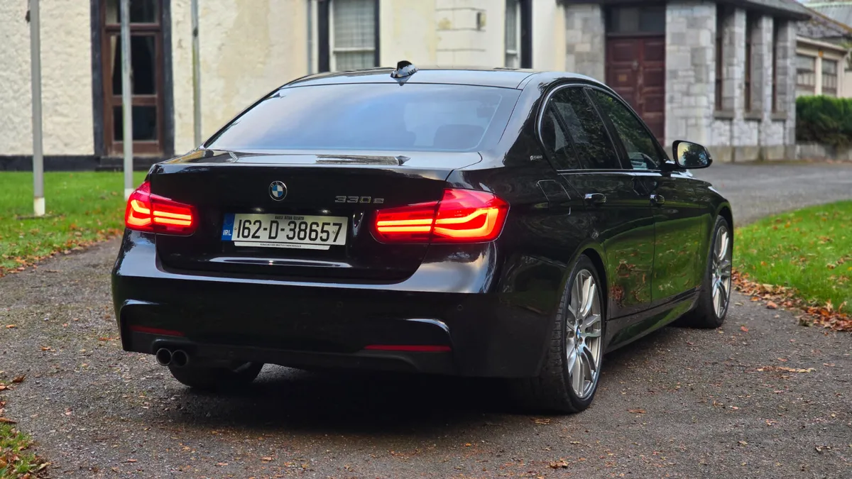 2016 BMW 330h 2.0 M-Sport Only 66k km - Image 4