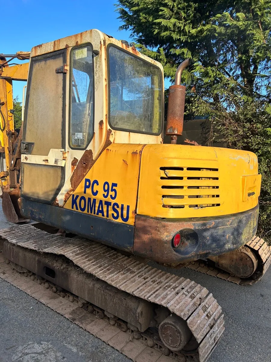 Pc95 KOMATSU digger for sale - Image 4