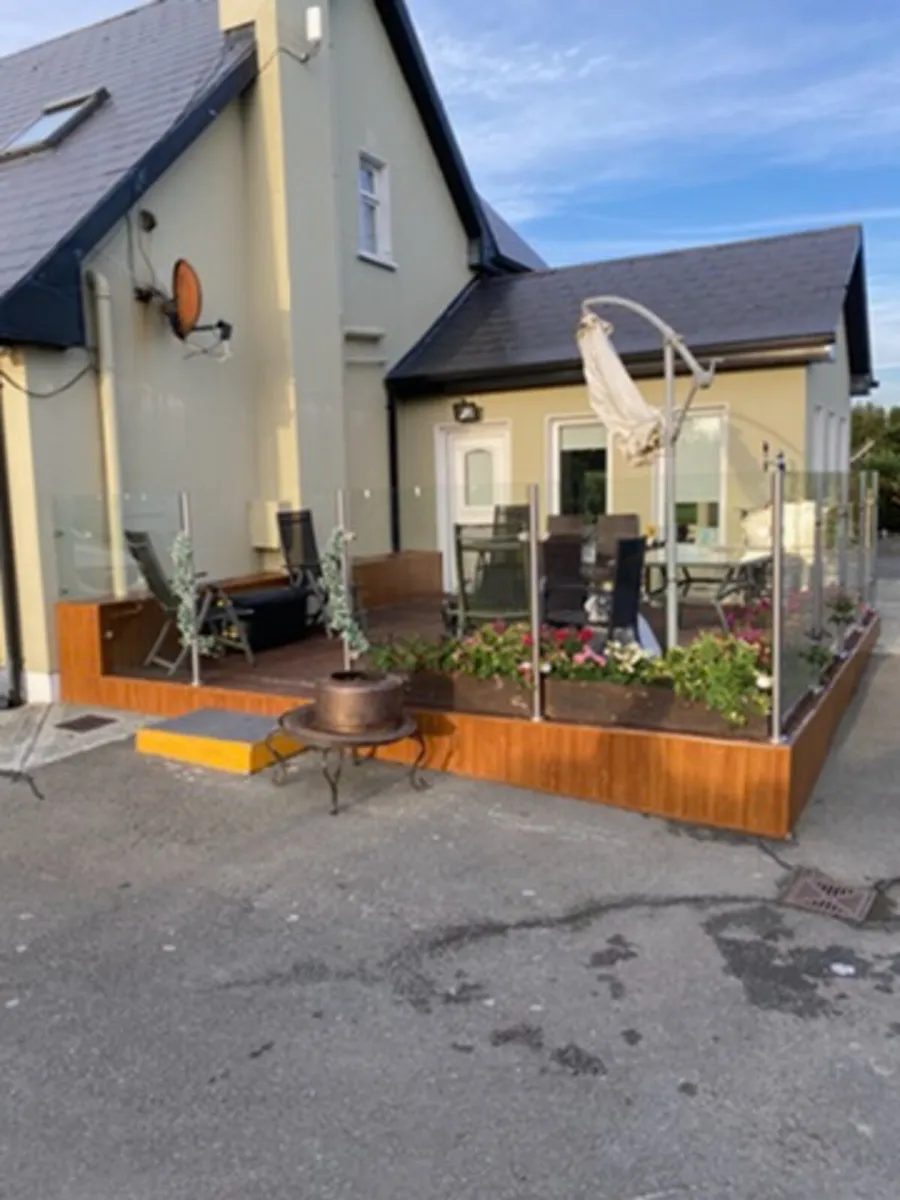 Patio - Image 1