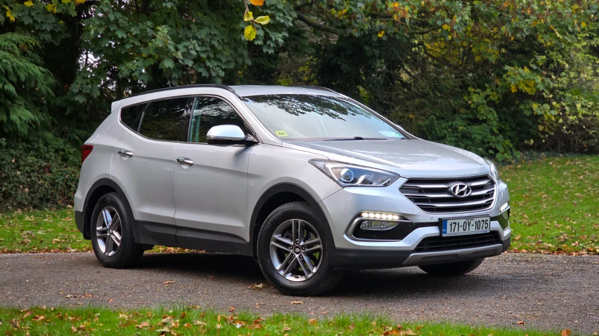 2017 Hyundai SantaFe 2.2Crdi Executive 4x4 - Image 2