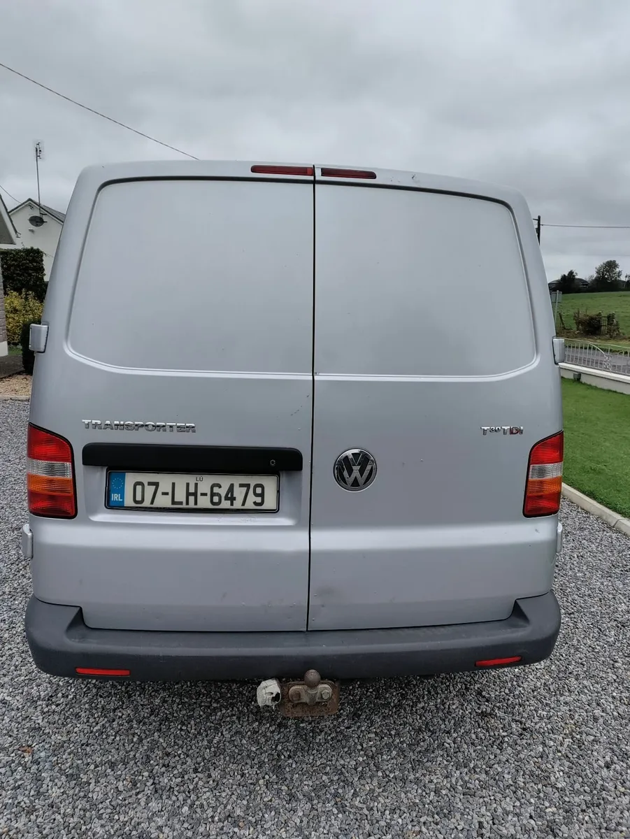 Volkswagen Transporter 2007 - Image 4