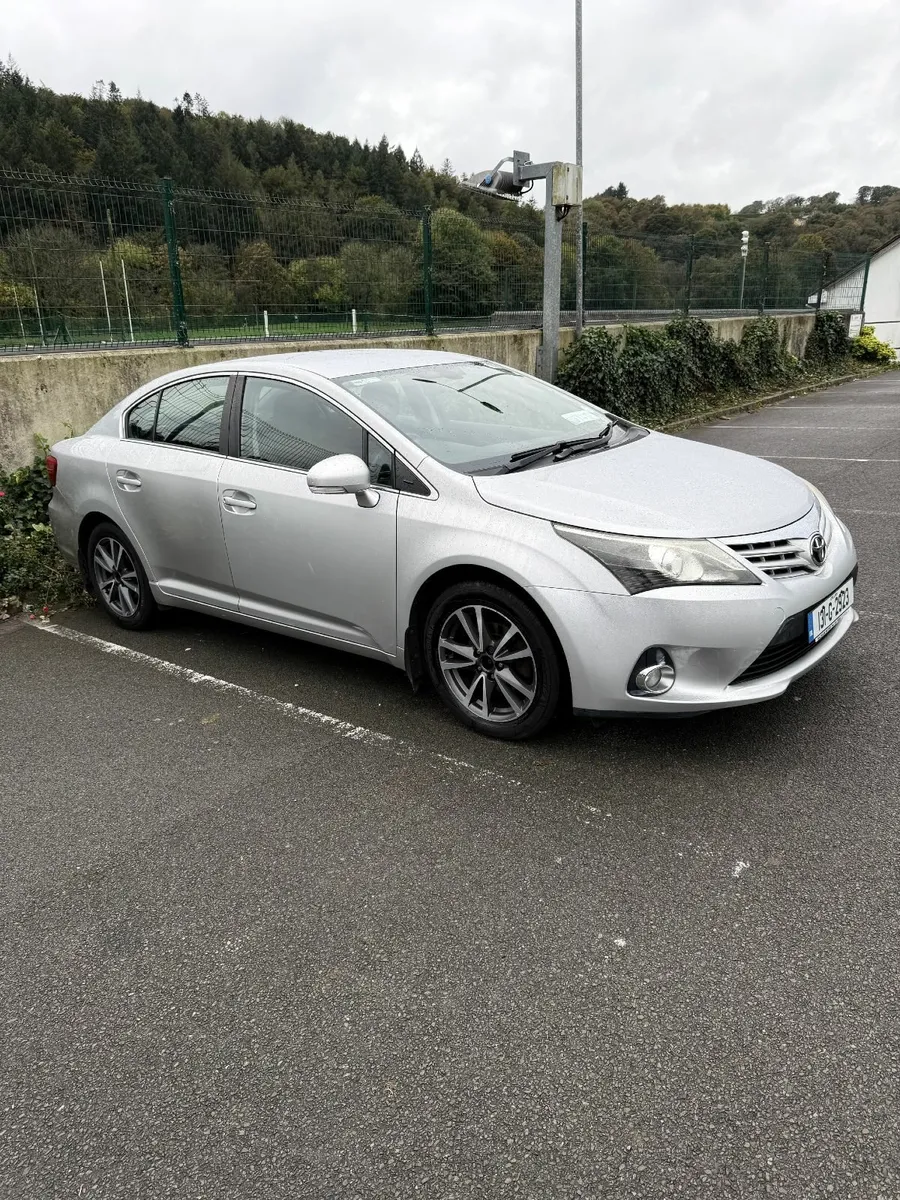 2013 Toyota Avensis 2.0 D4D Icon - Image 1