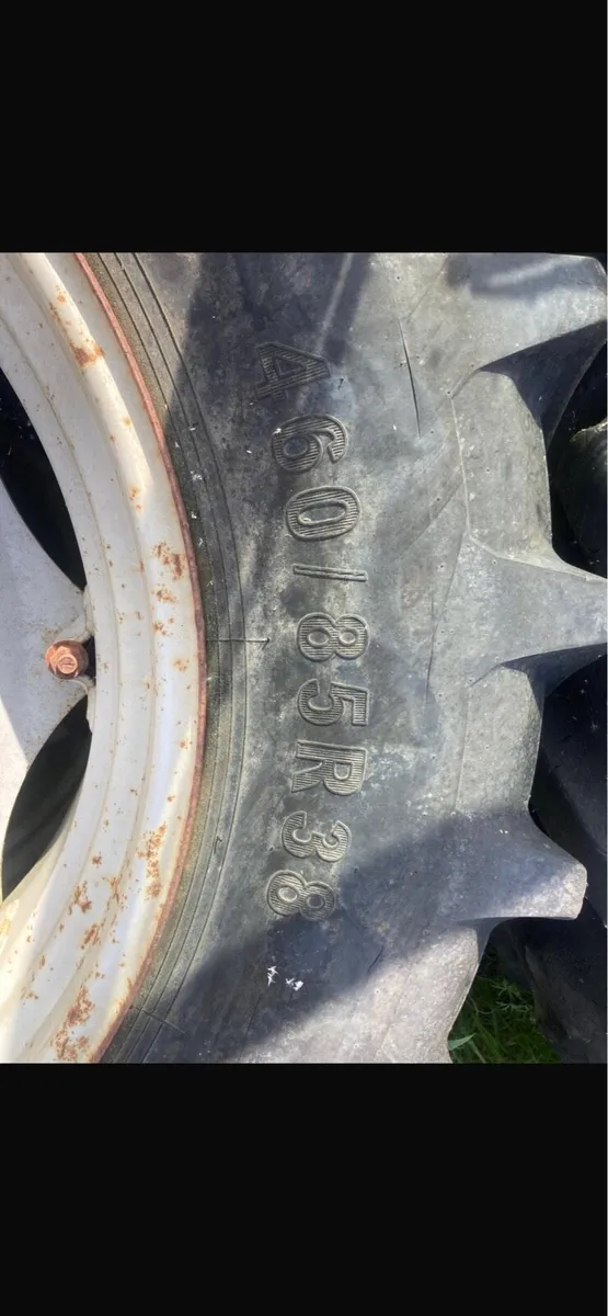 Tractor tyres - Image 2