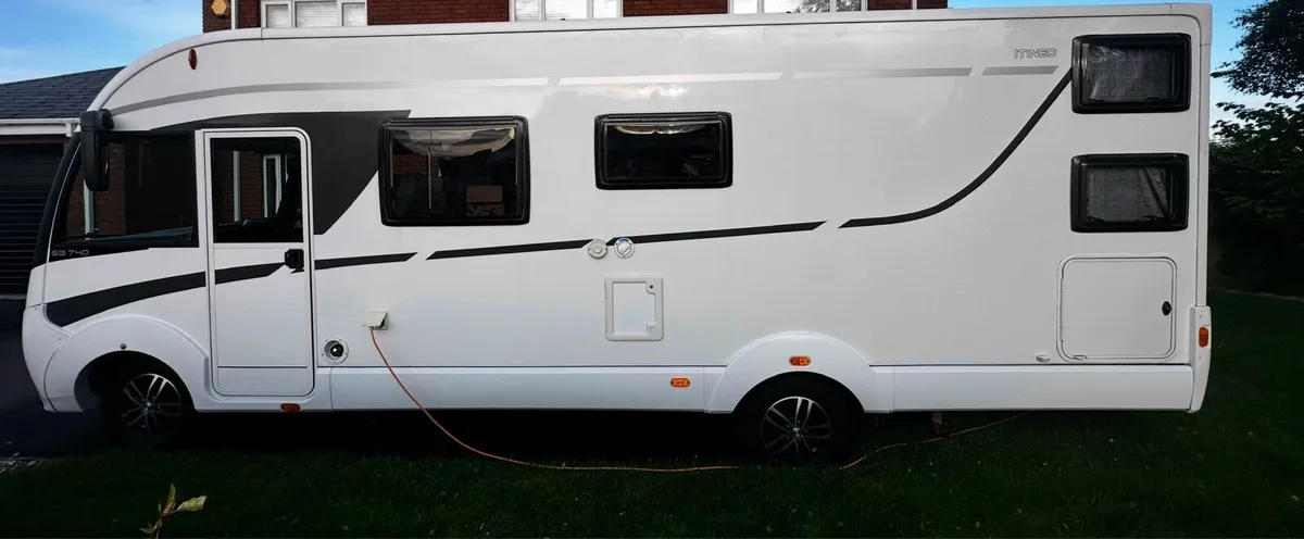 Motorhome - Image 4