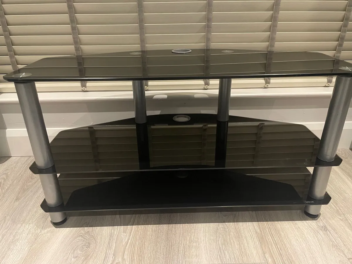 €75 ONO, Tv Stand Black Tempered Glass - Image 2