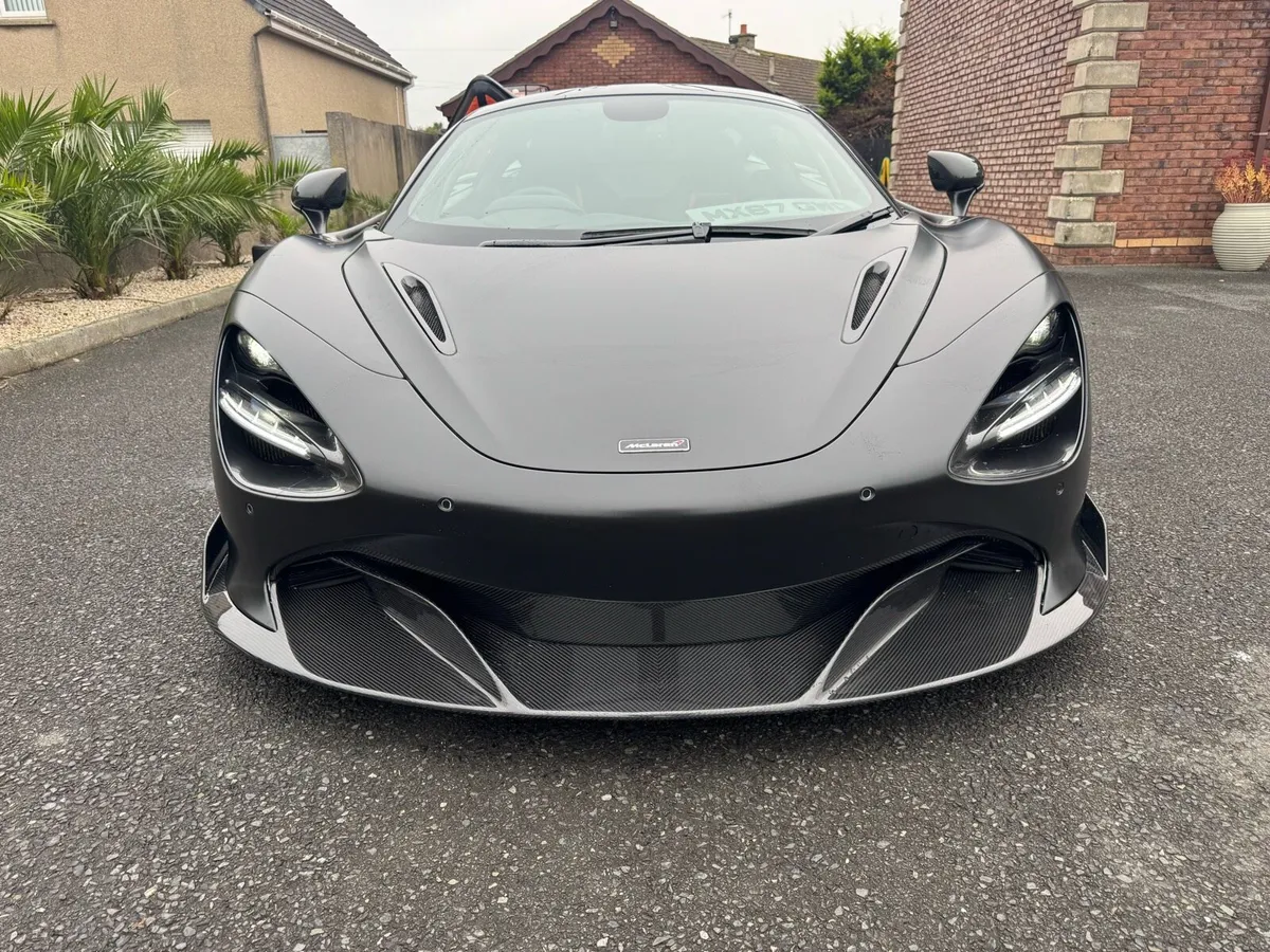 McLaren 720s - Image 2