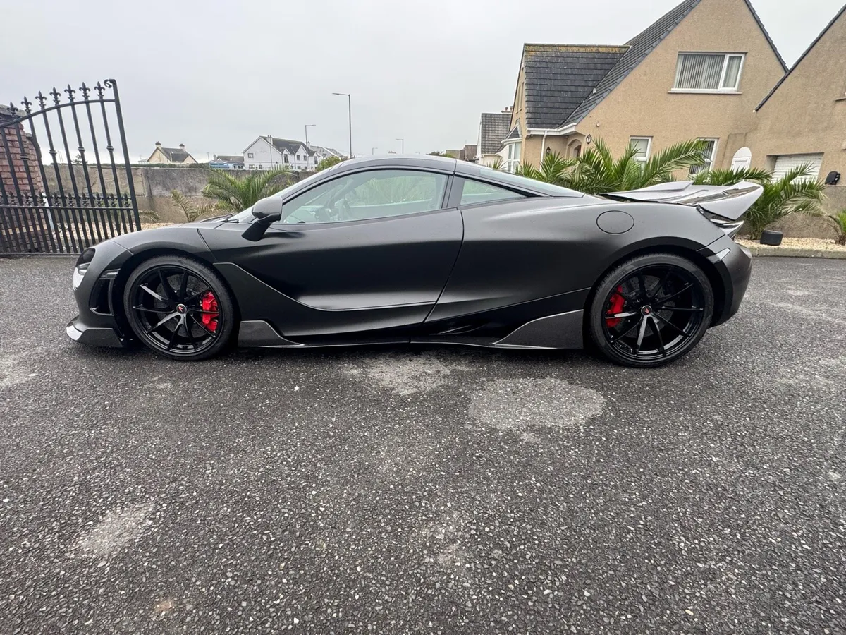 McLaren 720s - Image 4