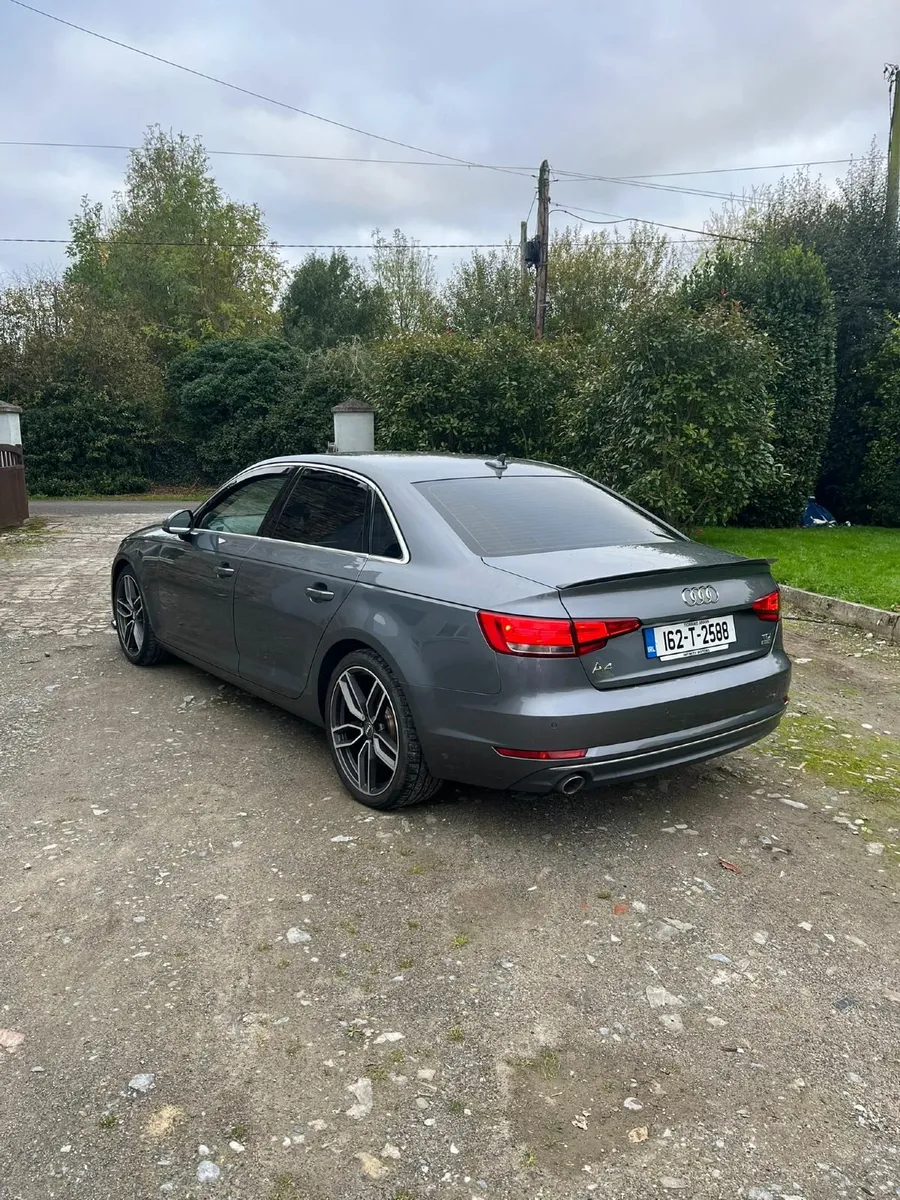 Audi A4 162 **Automatic** - Image 2