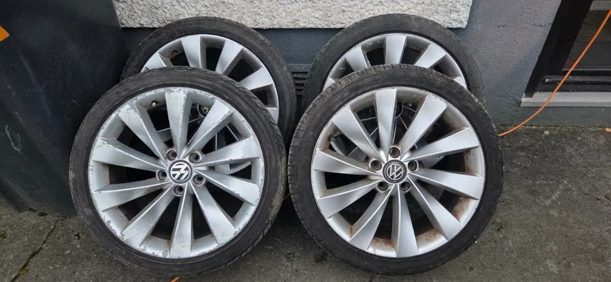 18" scirocco wheels read ad. - Image 1
