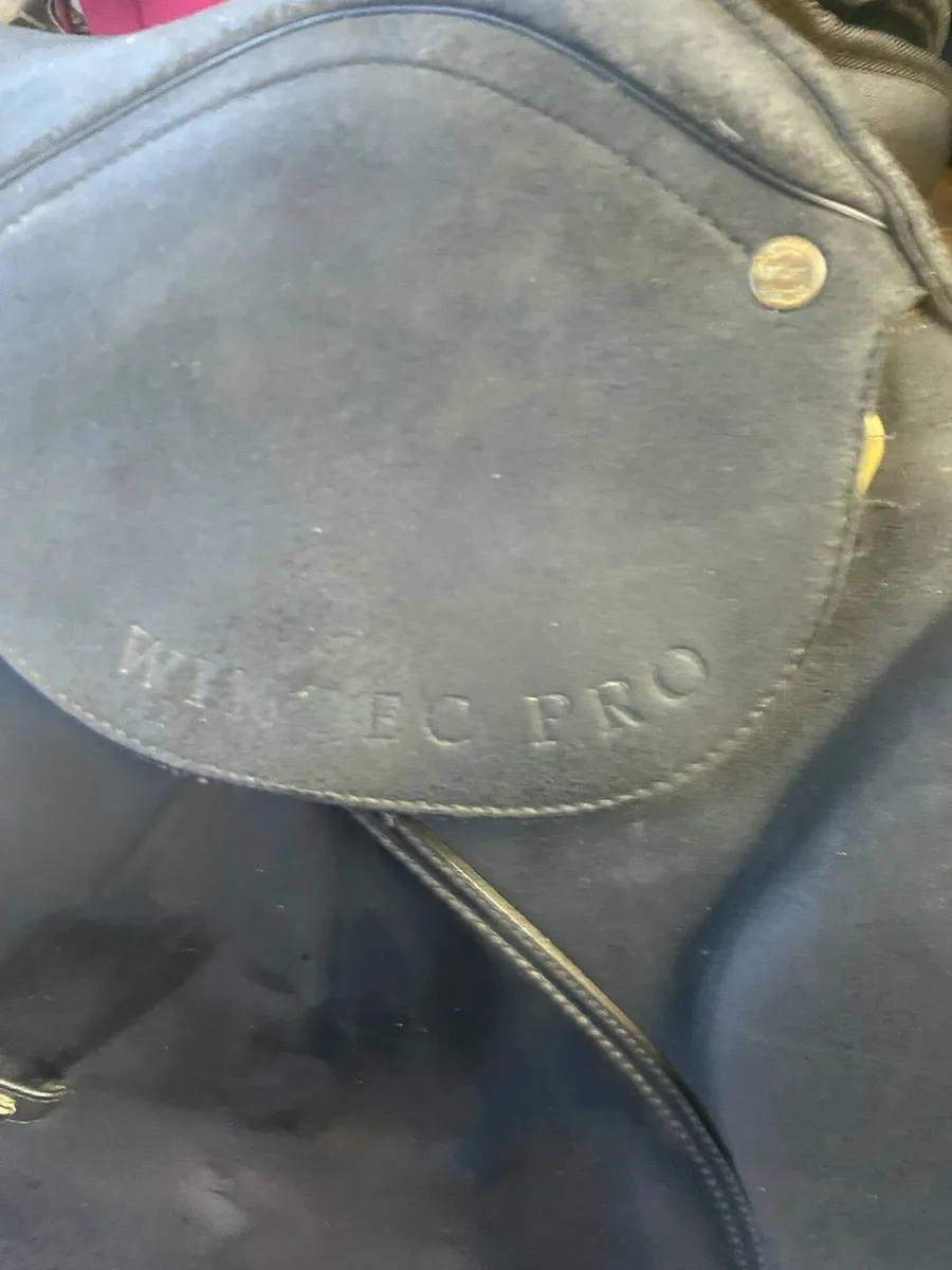 Wintec pro jump adjustable saddle - Image 4