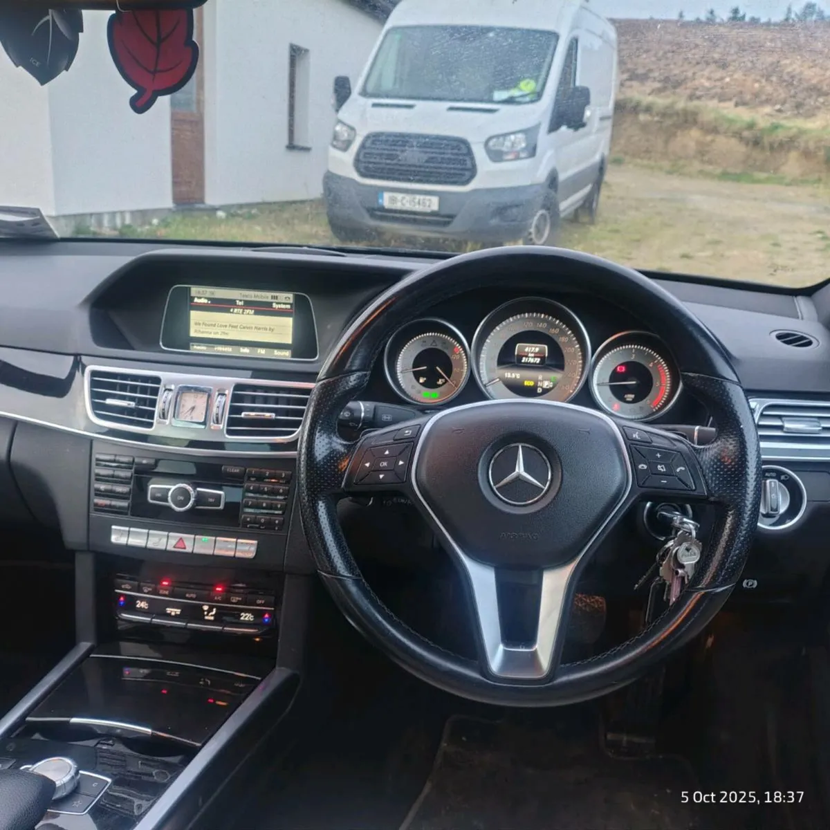 Mercedes-Benz E-Class 2015 - Image 3