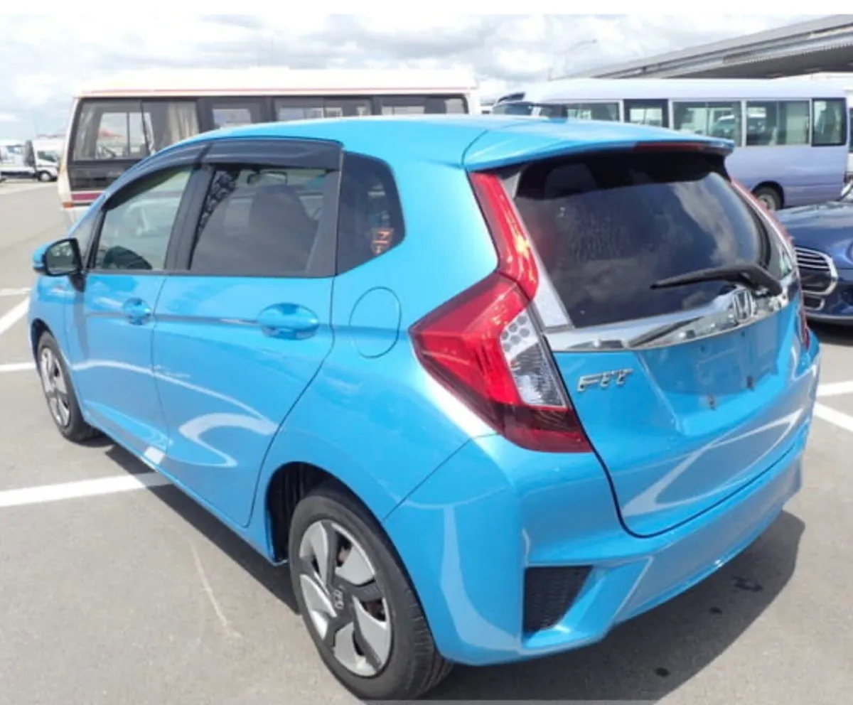 Honda Fit/Jazz Hybrid New Nct - Image 2