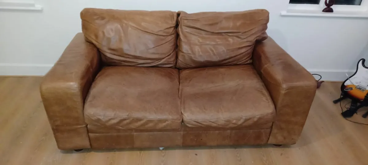 Couches - Image 3