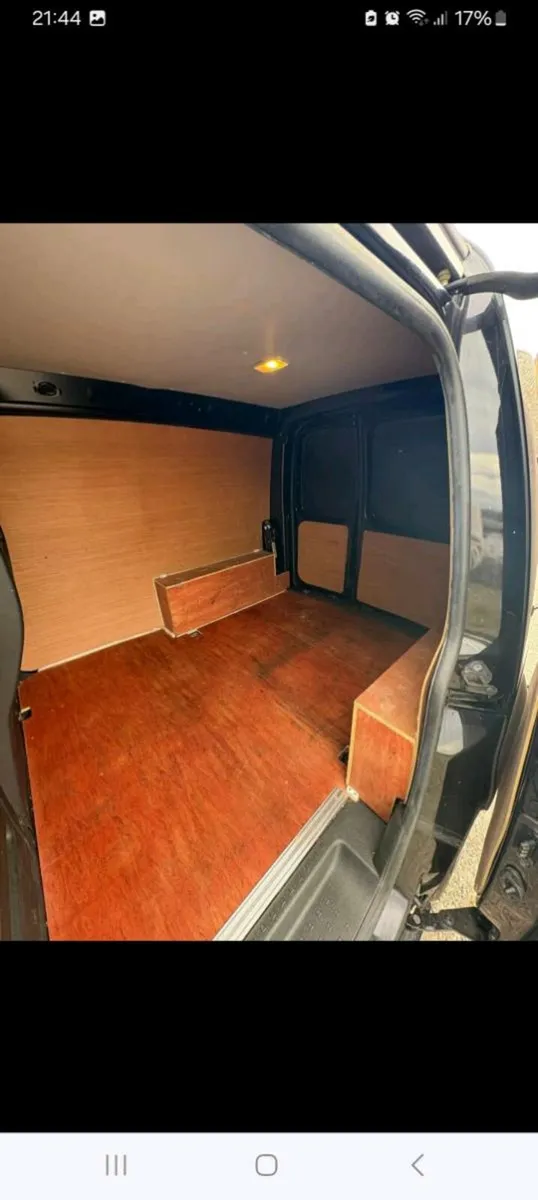 VW CADDY 2.0 63KILOMETERS - Image 4