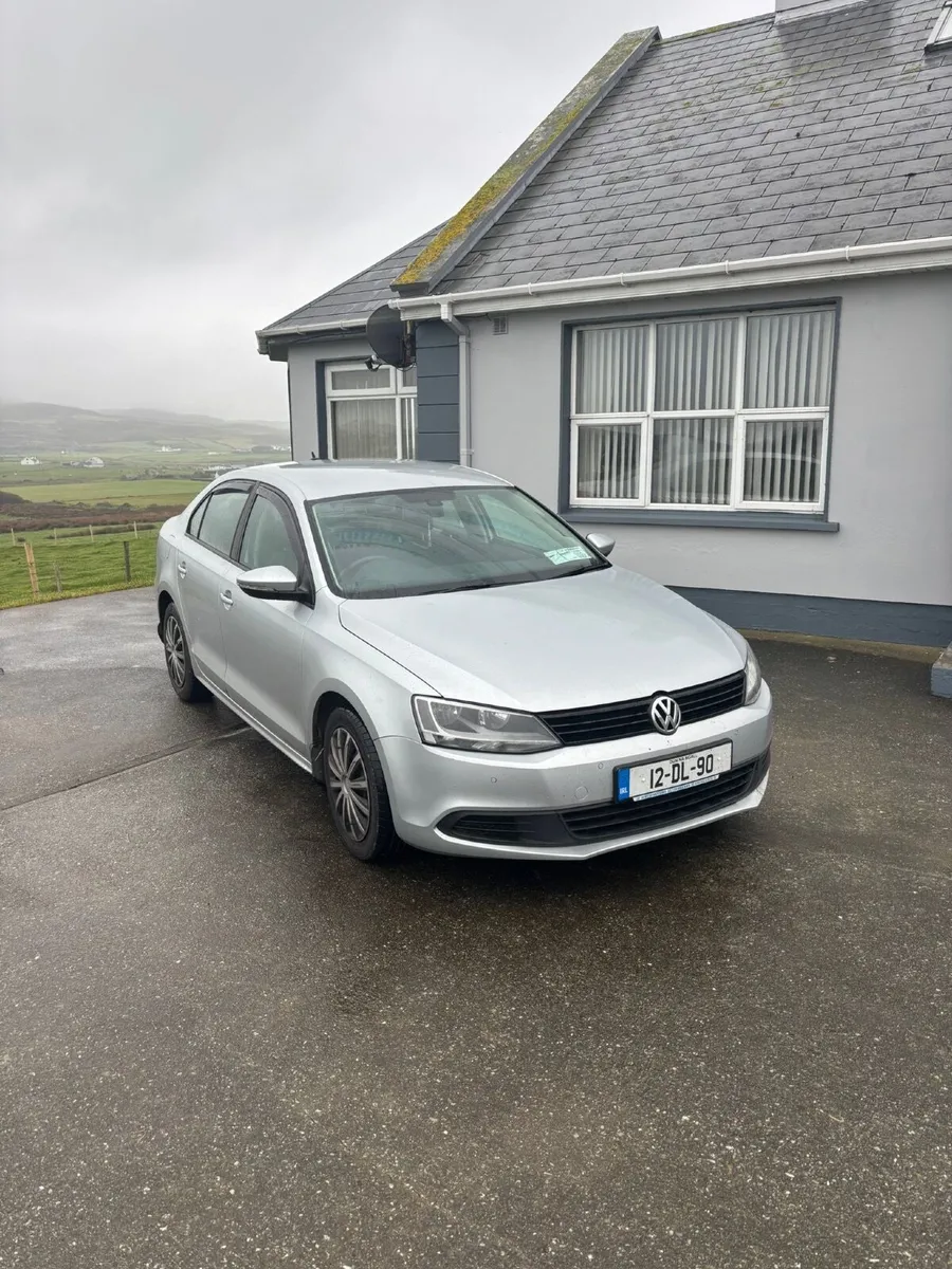 Volkswagen Jetta 2012 - Image 1
