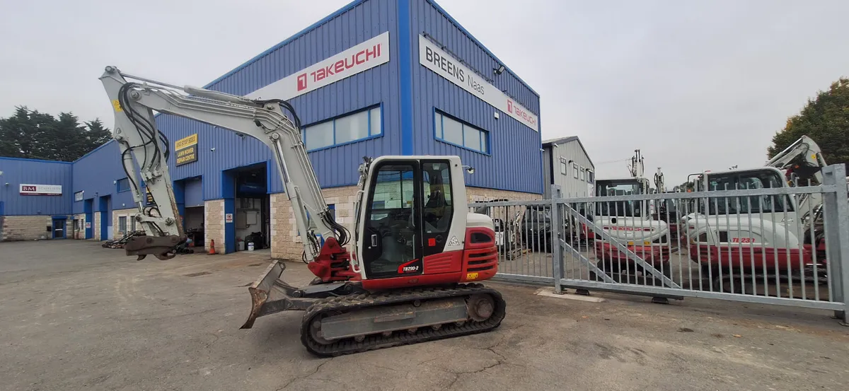 Used Takeuchi TB290-2 - Image 1