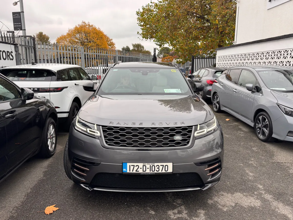 Land Rover Velar 2.0 Diesel Glass Roof - Image 4