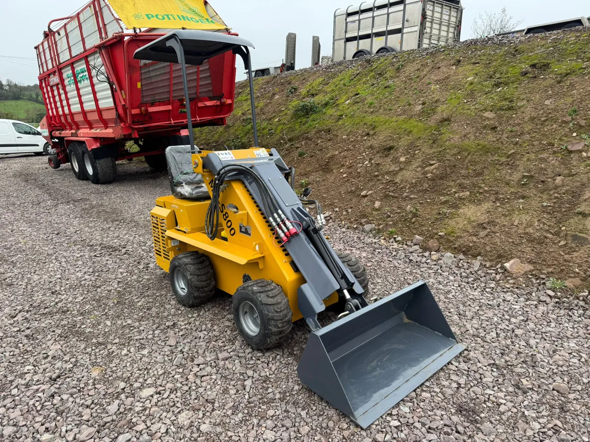 Machpro skid steer new/unused - Image 2
