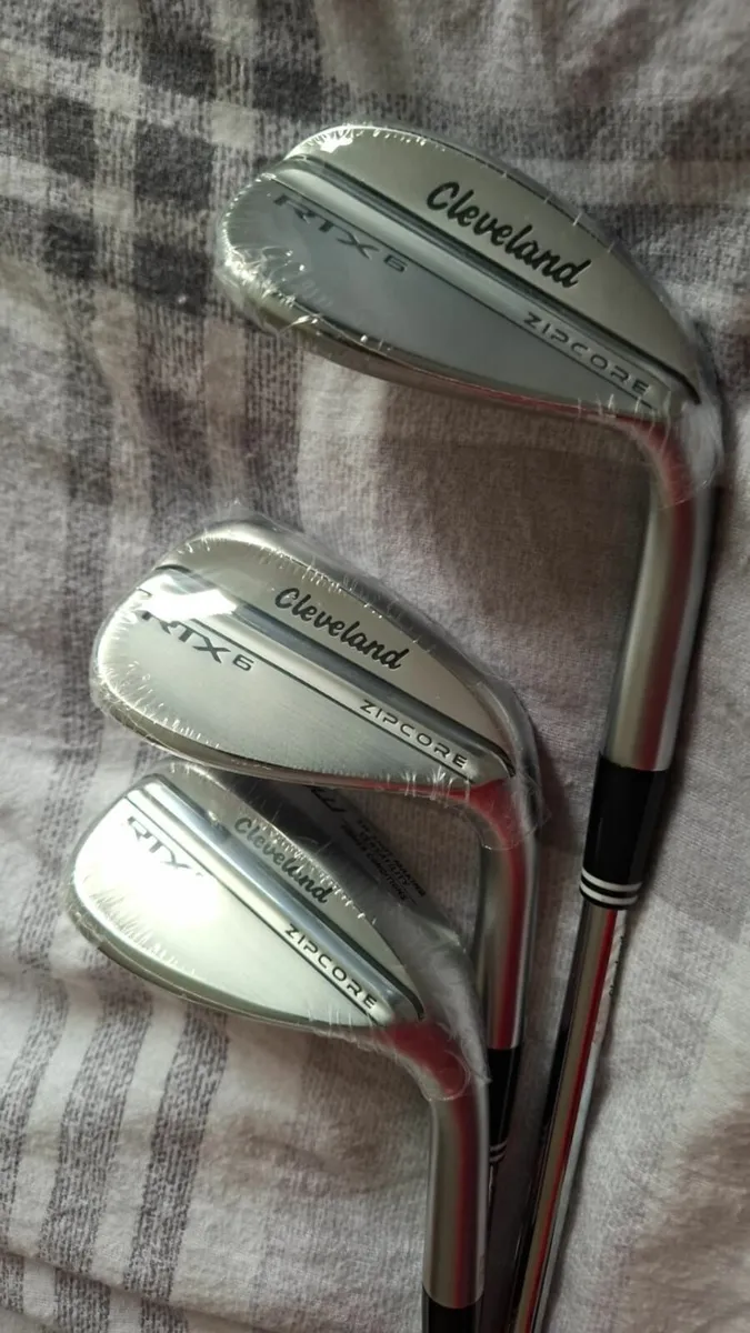 Golf clubs