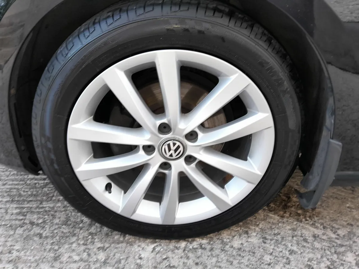 Volkswagen Golf 2016 1.6 GT EDITION - Image 4