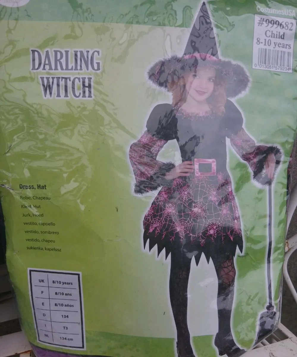 Halloween costumes - Image 3