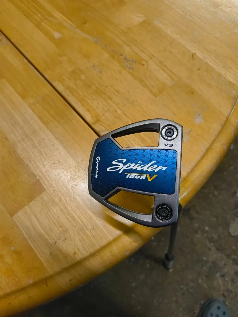TaylorMade spider tour v3 - Image 1