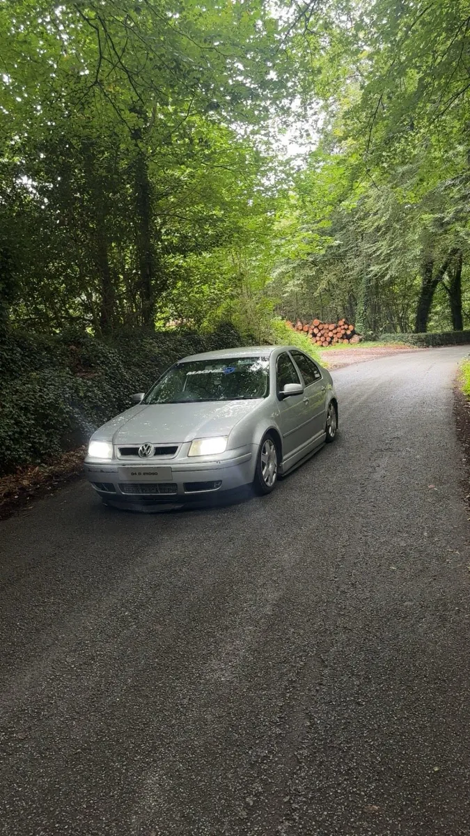 Volkswagen Bora - Image 1
