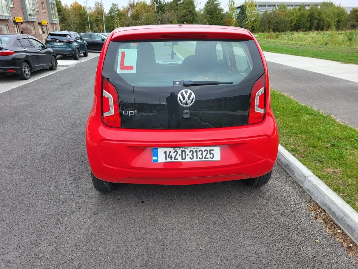 2014 Volkswaen Up Automatic.  1ltr - Image 2