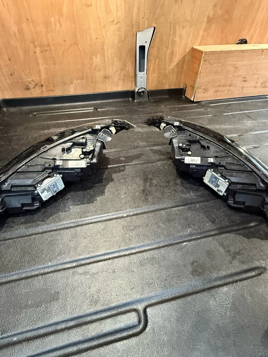 Golf MK8.5 R Line Headlights 2024+ - Image 4