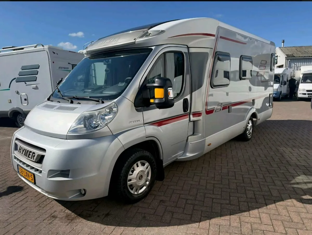 2010 HYMER T654 SL SILVER ED FRENCH BED VERY CLEAN - Image 1