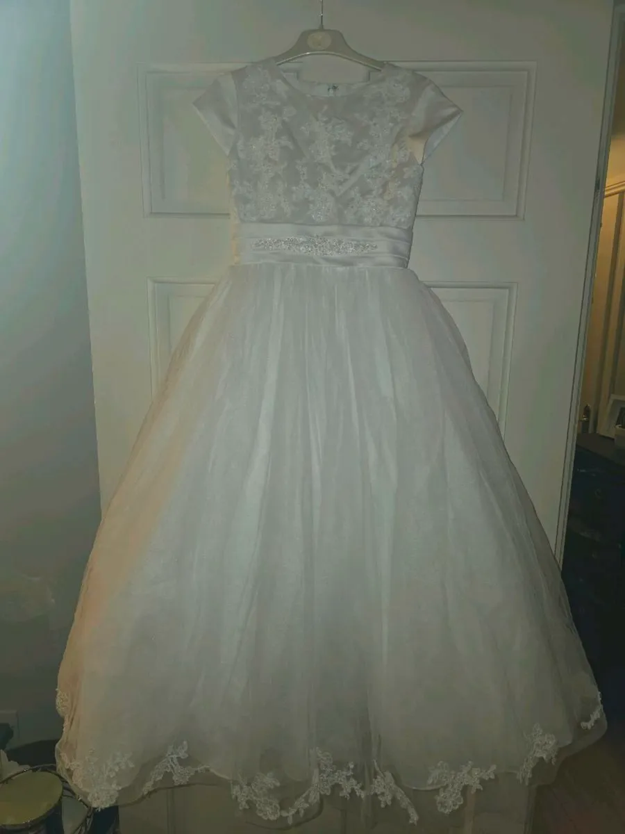 White communion dress - Image 1