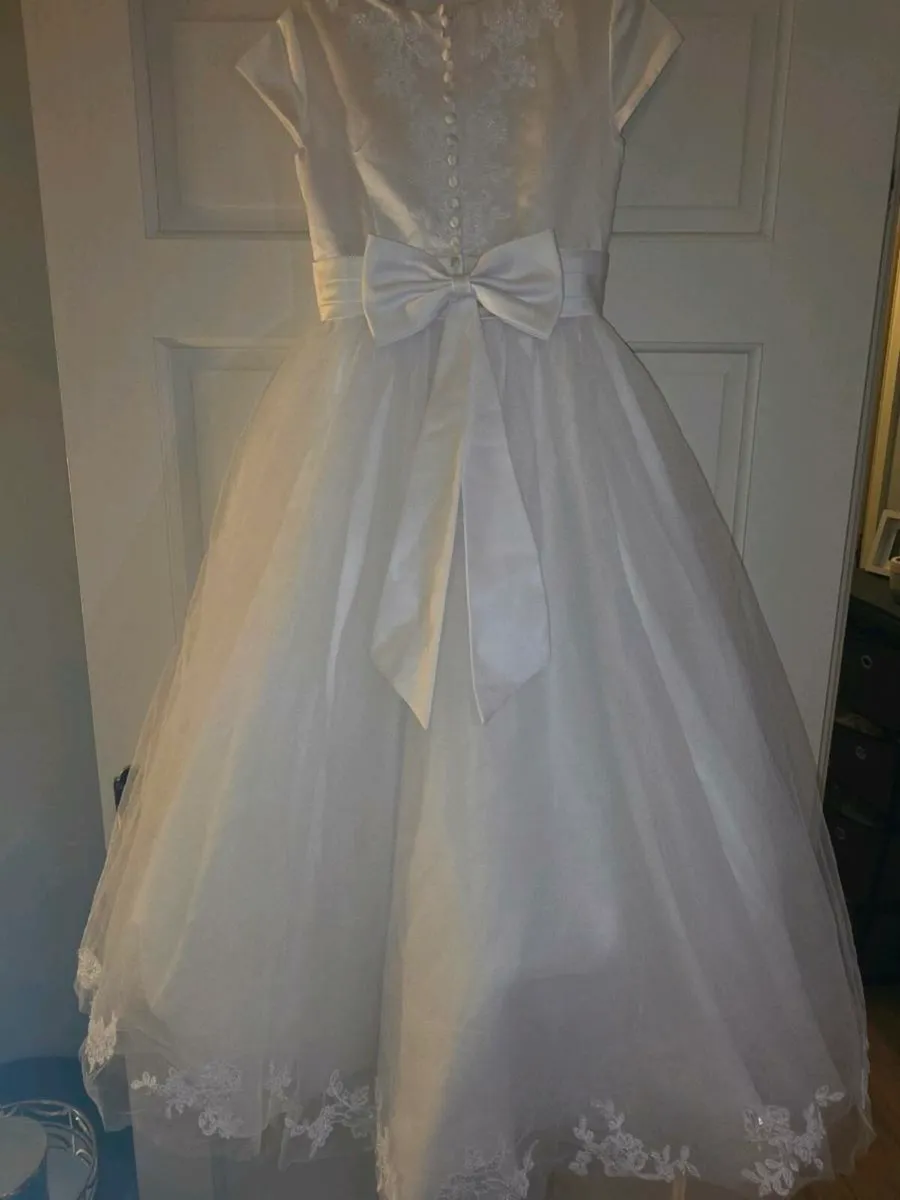 White communion dress - Image 2