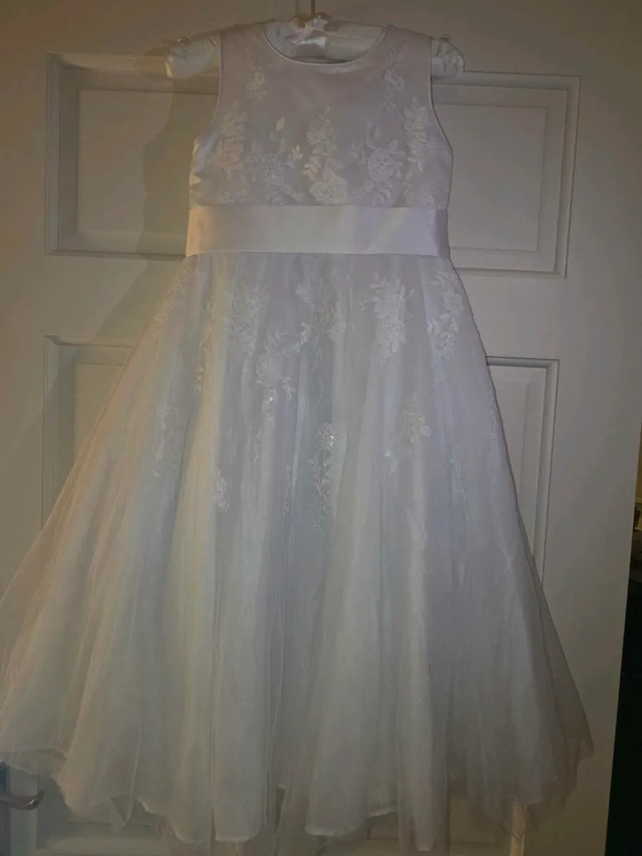 White communion dress - Image 1