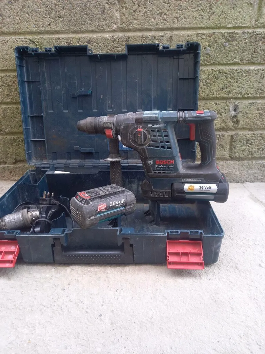 Bosch 36v Hammer Drill - Image 2