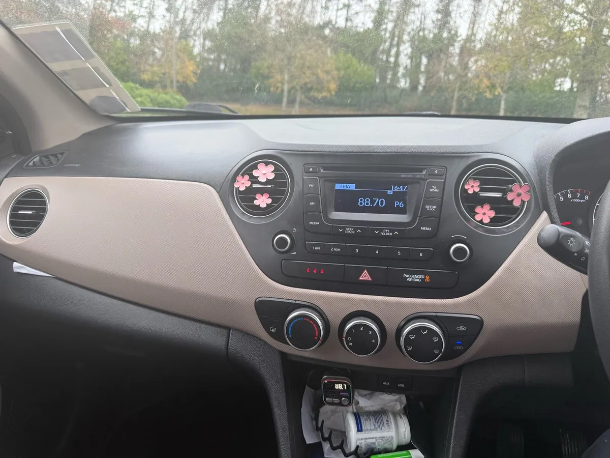 Hyundai i10 - Image 3