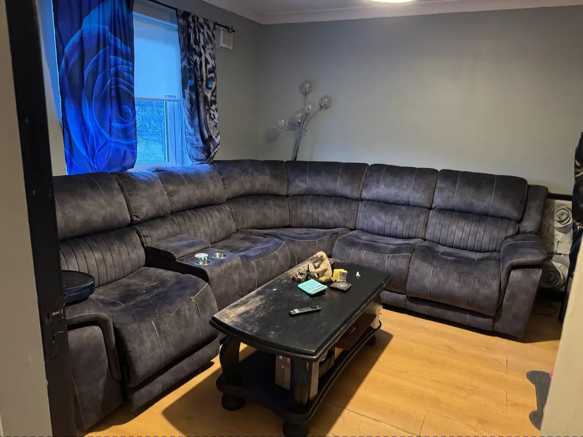 Corner sofa