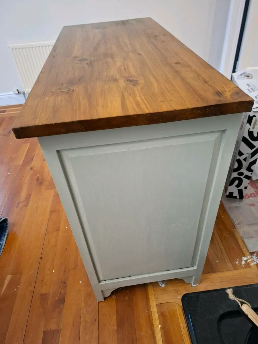 Side Board - Image 2