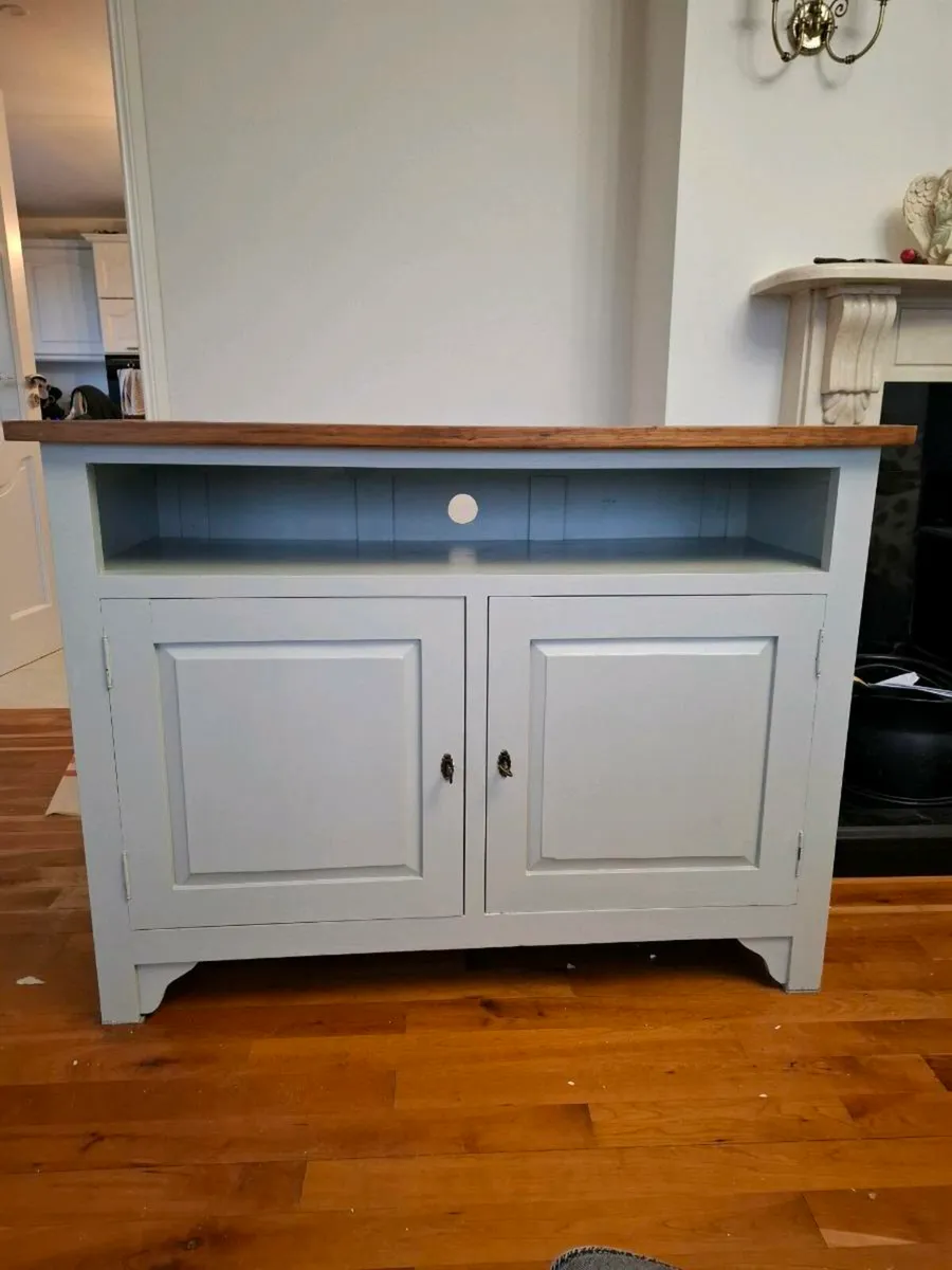 Side Board - Image 3