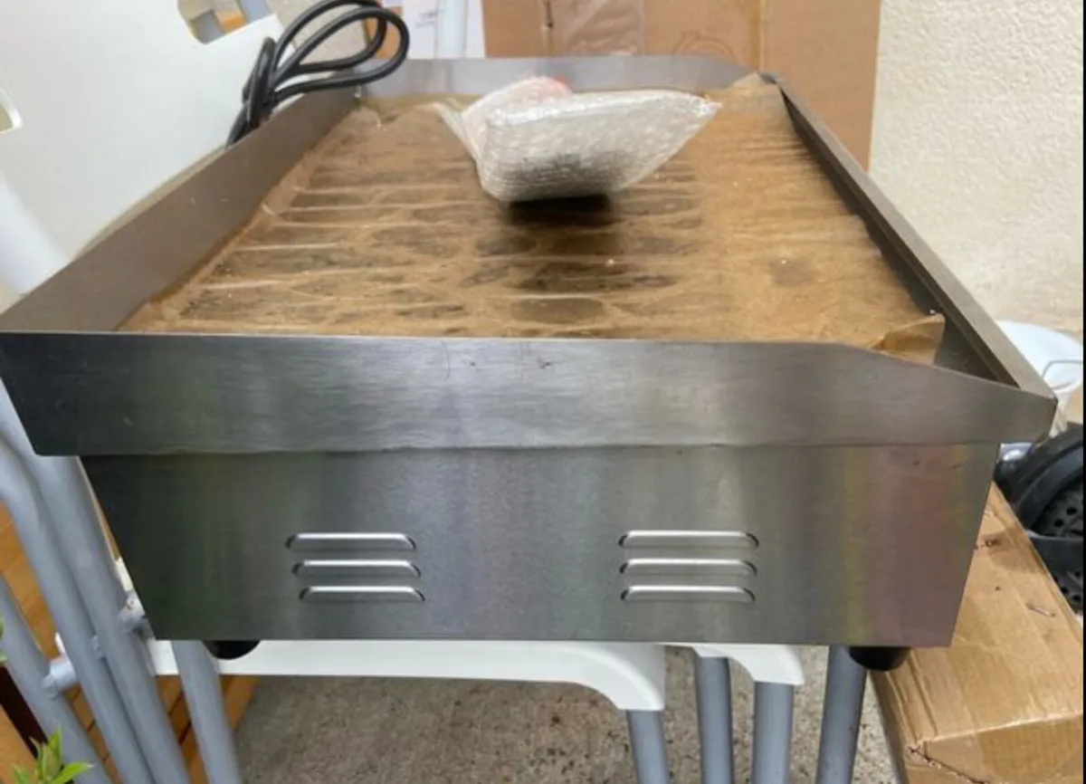 Electric Flat Top Grill Electric Countertop NEW - Image 3