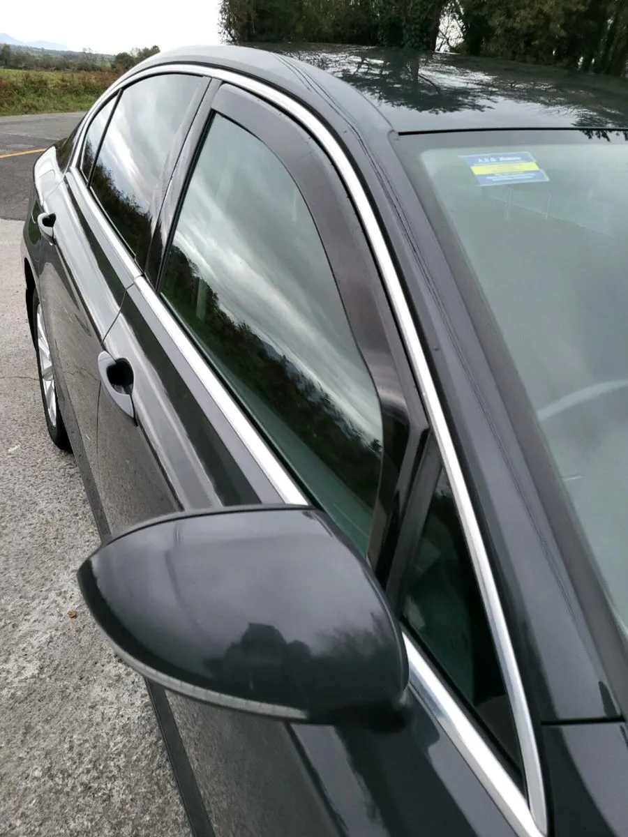 171 2ltr Diesel VW Passat - Image 2