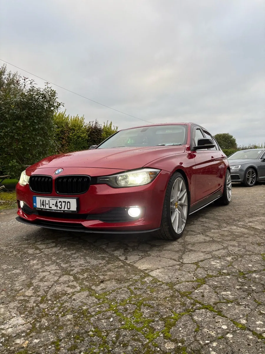 BMW 320D - Image 1