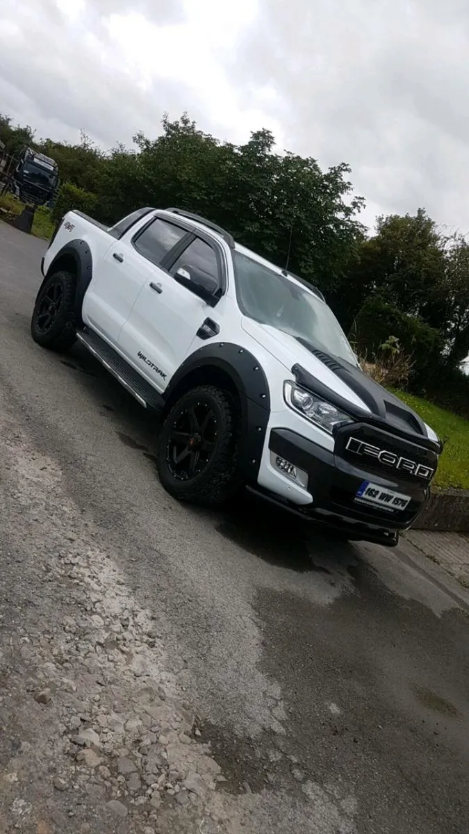 Ford ranger - Image 3