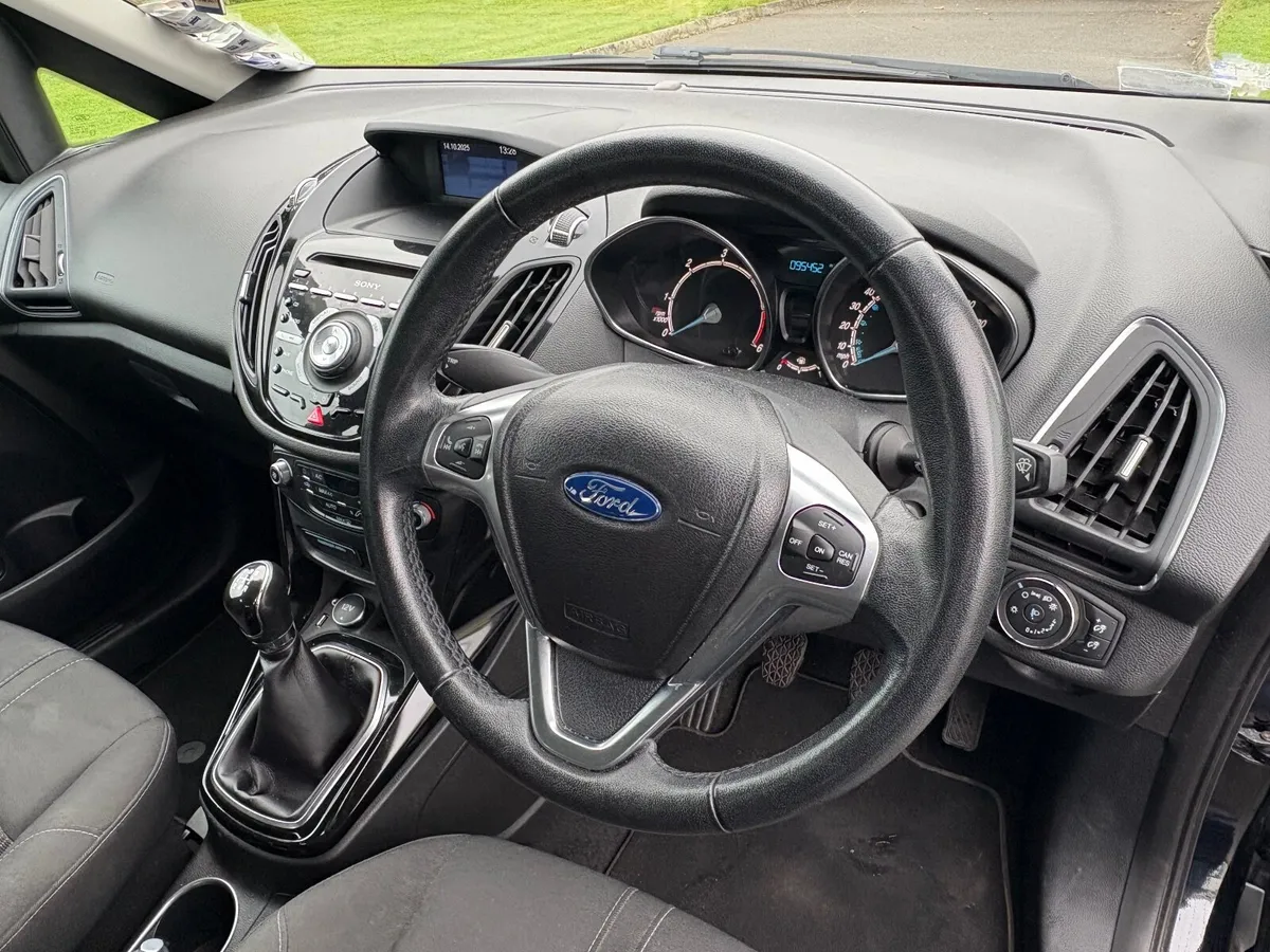 Car - Image 3