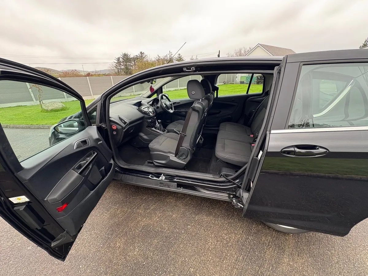 Car - Image 4